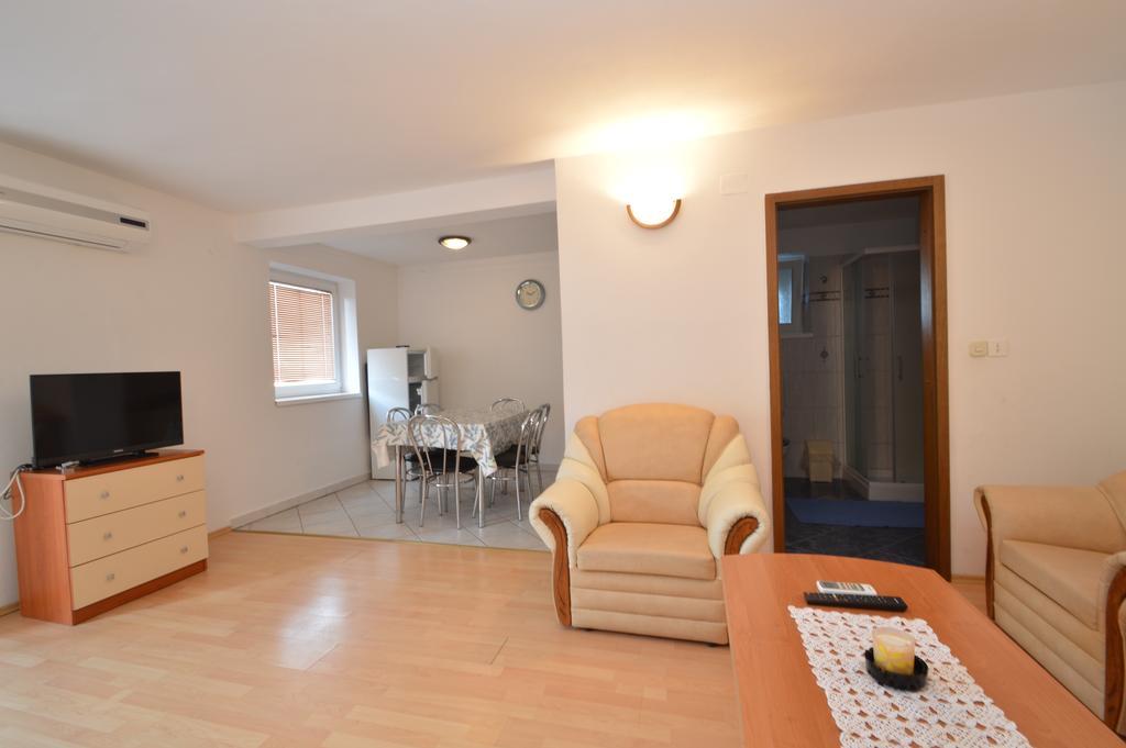 Apartmani Raic 木洛希尼 外观 照片